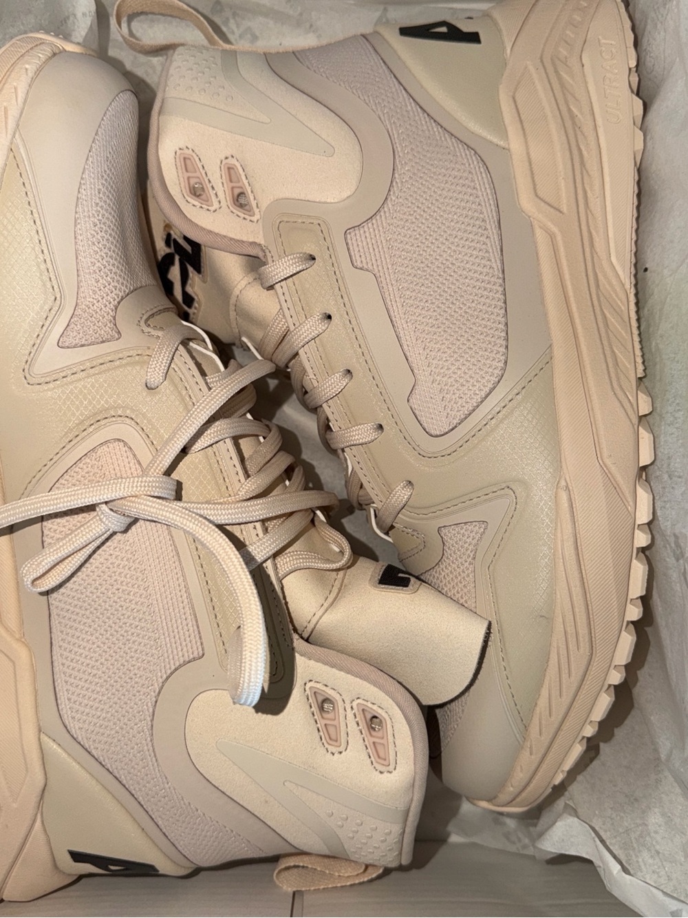 APL Men’s Athletic Shoes in Beige/Cream—Unisex